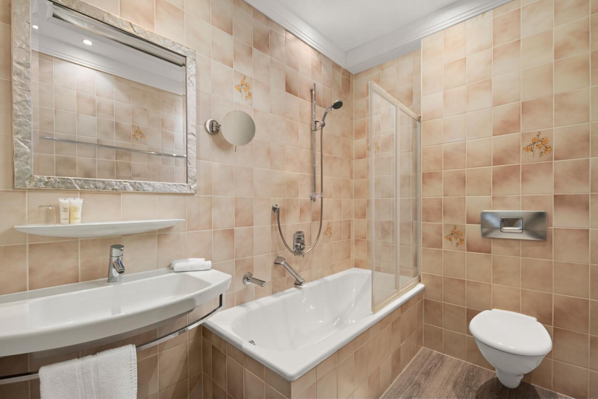 Hotel Dreifluessehof Passau Ngoại thất bức ảnh