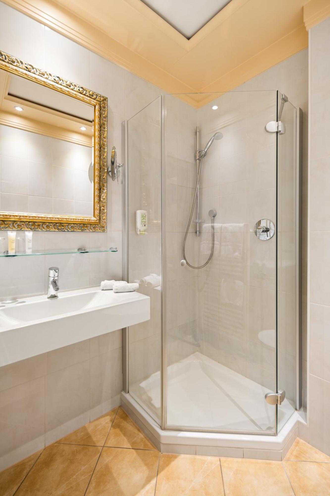 Hotel Dreifluessehof Passau Ngoại thất bức ảnh