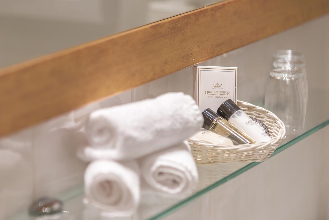 Hotel Dreifluessehof Passau Ngoại thất bức ảnh